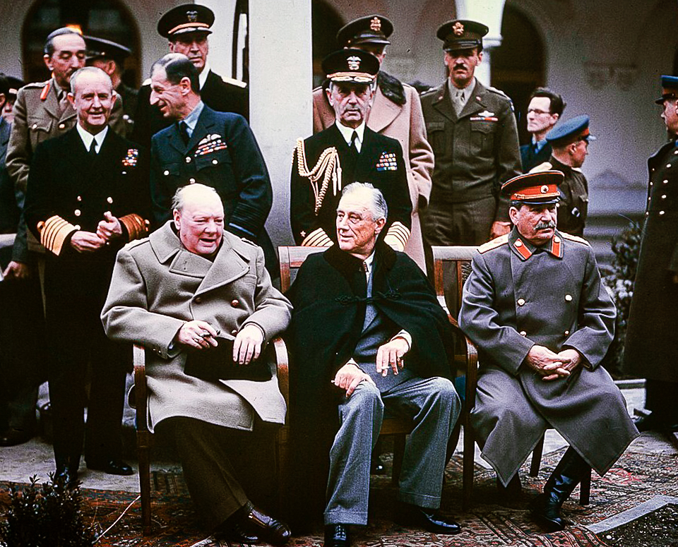 Yalta_summit_1945_with_Churchill,_Roosevelt,_Stalin-1